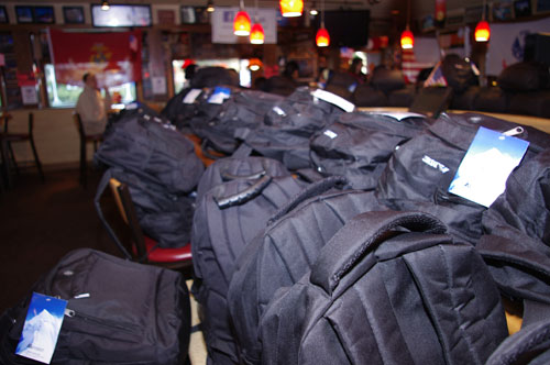 Blue Star Moms and Texas Instruments Volunteers Host Breakfast for Homeless Veterans