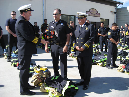 Men and Women in Blue All Fired Up for Santa Clara