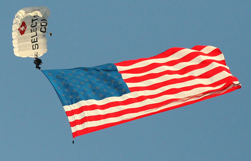 Levi's Stadium Opens to Much Pomp; Glitches to be Resolved