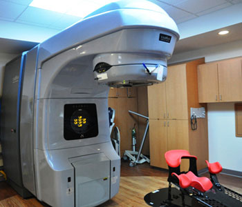 Kaiser Permanente Santa Clara Med Center Earns Cancer Care Honors