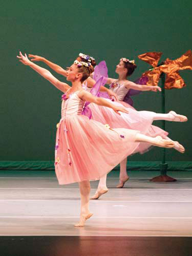 Spring Dance Medley Delights Dance Lovers