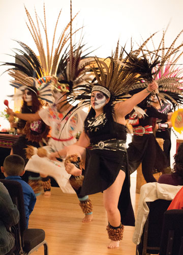 Tezkatlipoka Brings Traditional Dance to Triton
